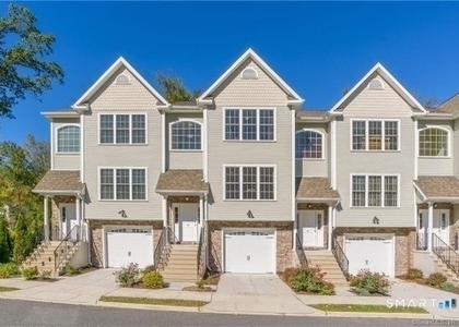 8 Old Oak Drive - Photo 1