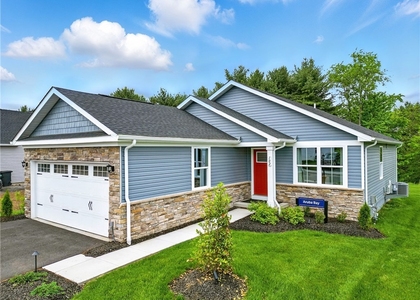 102 Bristlecone Court - Photo 1