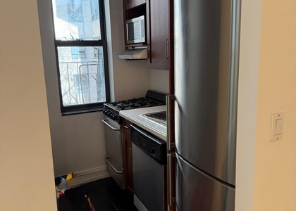 East 46th Street - Photo 1