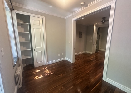246 Mott Street - Photo 1