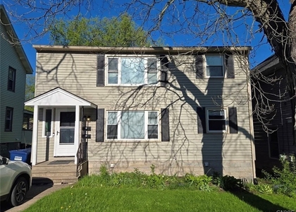 202-1 Stafford Avenue - Photo 1