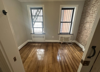 15 west 103 - Photo 1