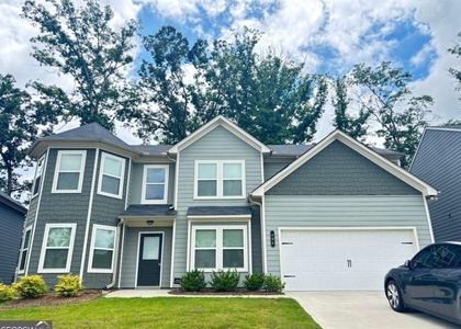 404 Fox Creek Drive - Photo 1