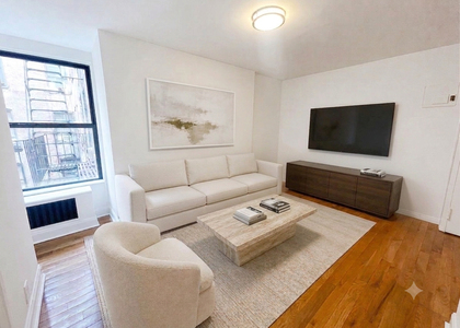 1427 York Avenue - Photo 1
