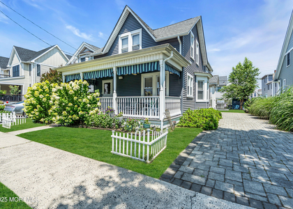 306 Ocean Park Avenue - Photo 1