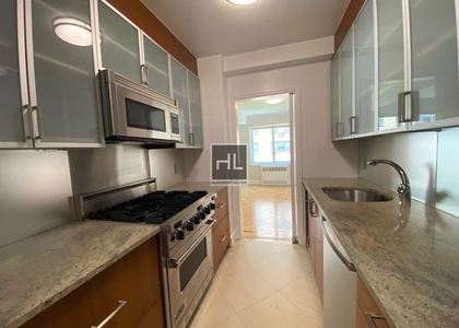East 66th Street - Photo 1