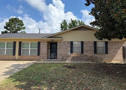 1505 Montclair Street - Photo 1