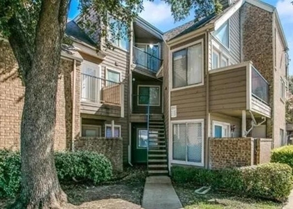 9811 Walnut Street - Photo 1
