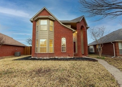 7892 Maiden Lane - Photo 1