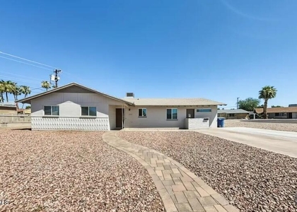 1810 E Palmcroft Drive - Photo 1