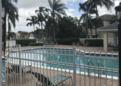845 Nw 98th Avenue - Photo 1