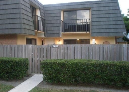 3209 32nd Way - Photo 1