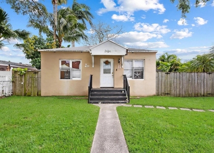 2434 Mckinley Street - Photo 1