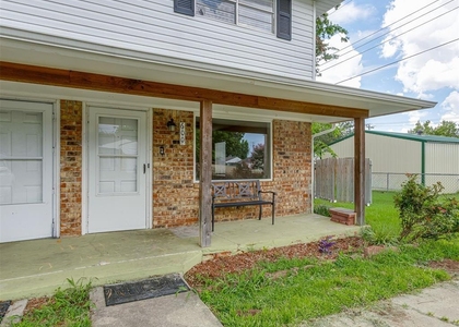 600 E Johnson Street - Photo 1