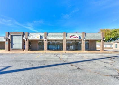 920 Sw 24th Avenue - Photo 1