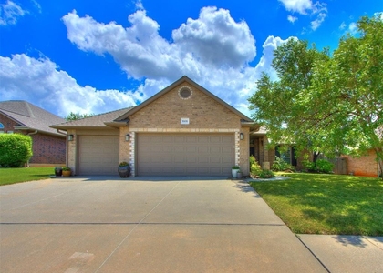 16616 Hardwood Place - Photo 1
