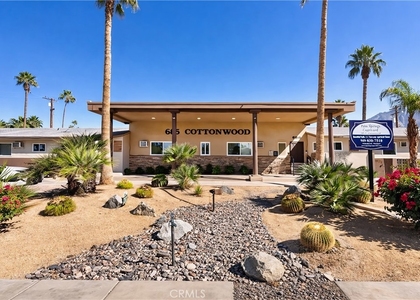 686 E Cottonwood - Photo 1