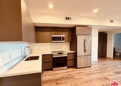 919 Harvard Boulevard - Photo 1