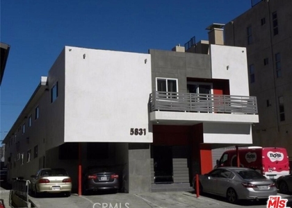 5831 Carlton Way - Photo 1