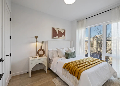 1615 Cedar Street - Photo 1