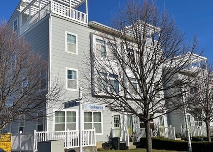 6416 Ocean Avenue N - Photo 1