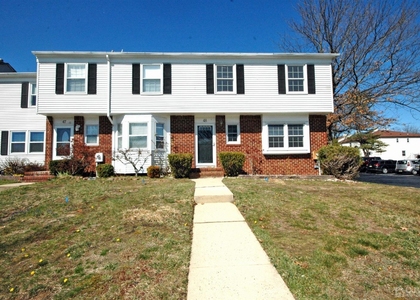 48 Astor Court - Photo 1