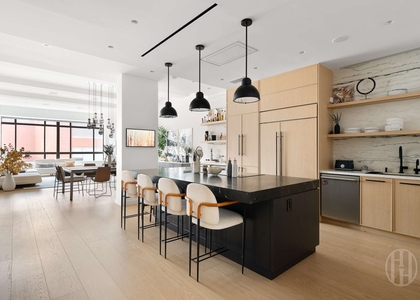 111 Barrow Street - Photo 1