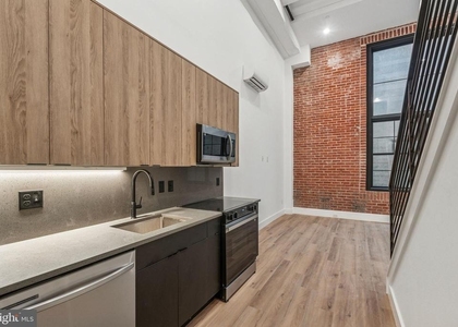 538 Federal Street - Photo 1
