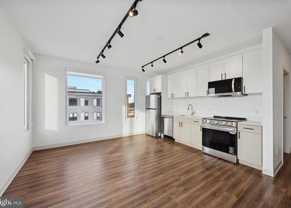 4240 Chestnut Street - Photo 1
