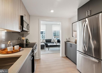 2000 Dreer Street - Photo 1