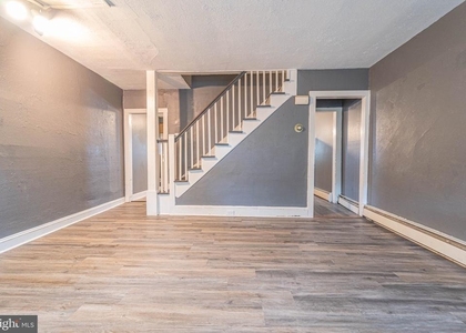 510 York Street N - Photo 1