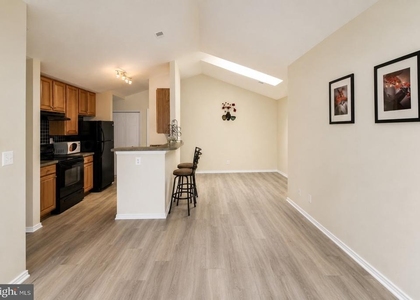 18501 Fairlight Drive - Photo 1