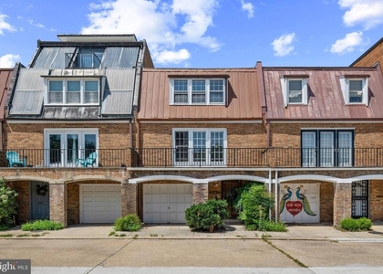 605 H Street Sw - Photo 1