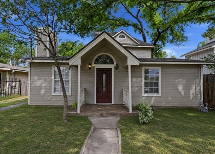 915 Vargas Rd - Photo 1