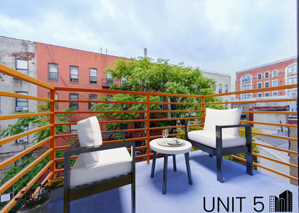 1312 Lincoln Pl - Photo 1