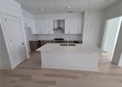 775 Juniper Street Ne - Photo 1
