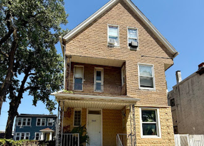 2531 N Tripp Avenue - Photo 1