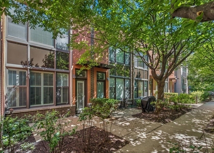 960 N Crosby Street - Photo 1