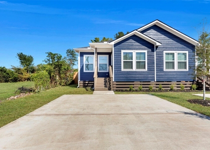 4837 Paula Street - Photo 1
