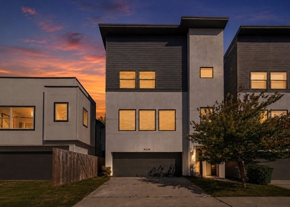 3015 Gillespie Street - Photo 1