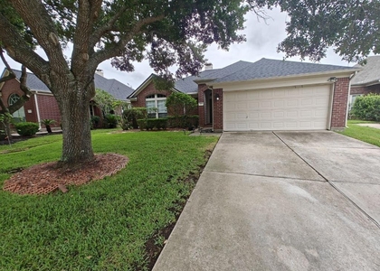 3814 Paigewood - Photo 1