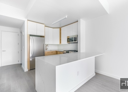West End Avenue - Photo 1