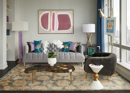 Tenth Avenue - Photo 1