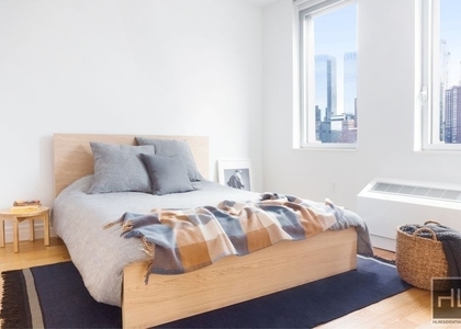 West 54th Street - Photo 1