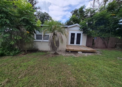 11054 Se 56th Avenue - Photo 1