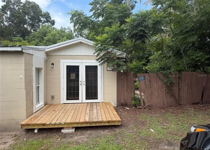 11054 Se 56th Avenue - Photo 1