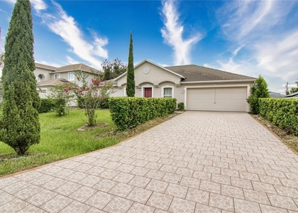107 Flatfish Court - Photo 1