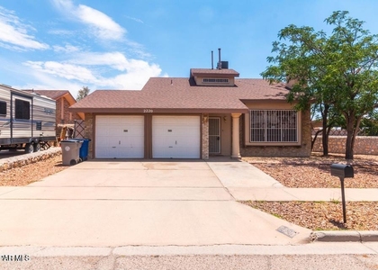 2220 Robert Wynn Street - Photo 1