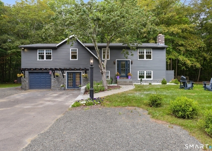 85 Michael Drive - Photo 1