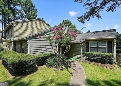 76 Sandalwood Circle - Photo 1